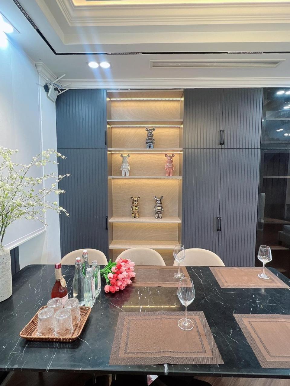 Lala Penthouse Apartment Hue Exterior photo