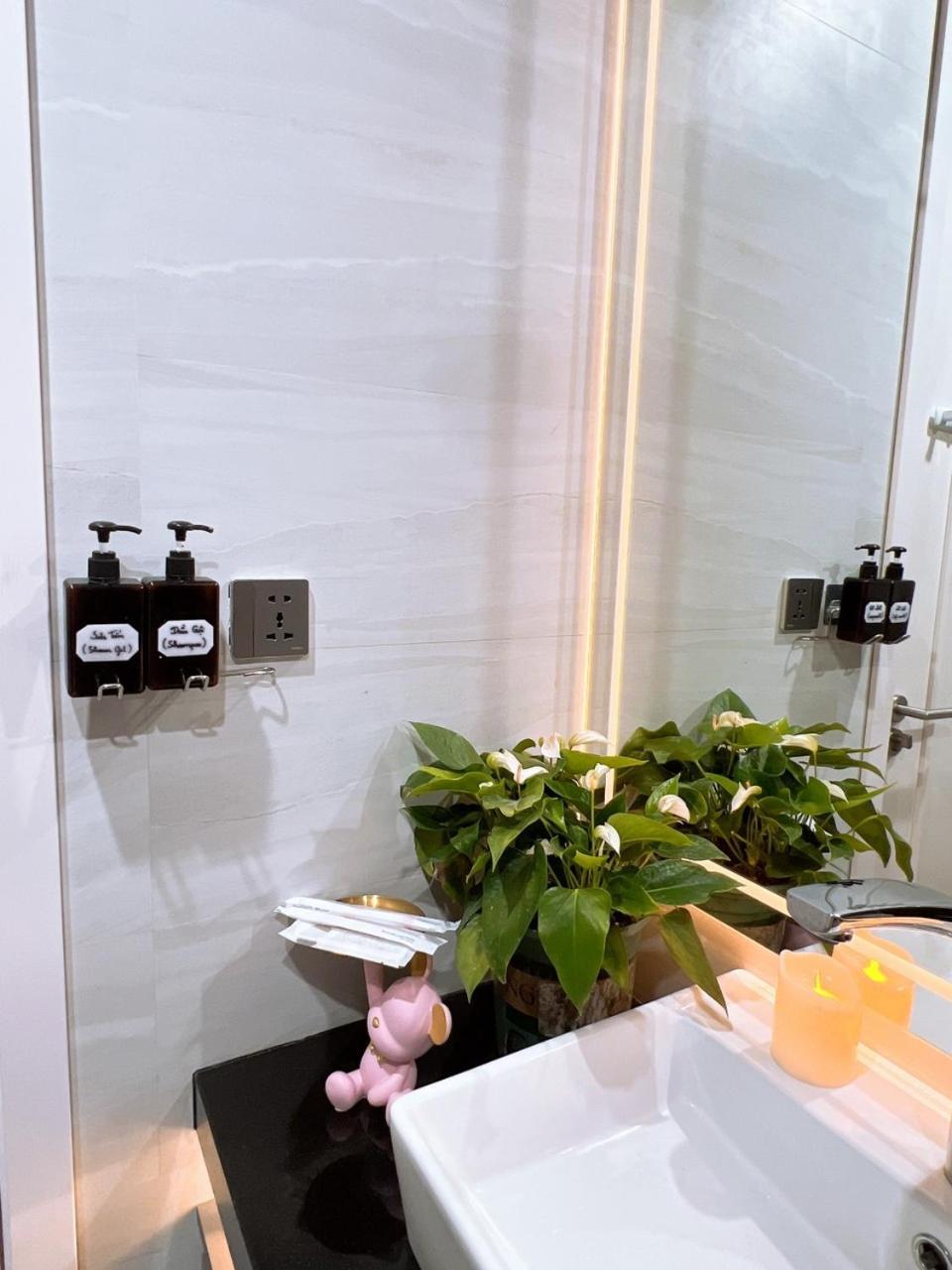 Lala Penthouse Apartment Hue Exterior photo