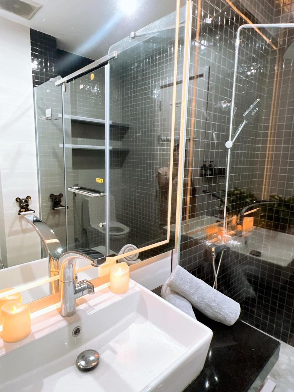 Lala Penthouse Apartment Hue Exterior photo
